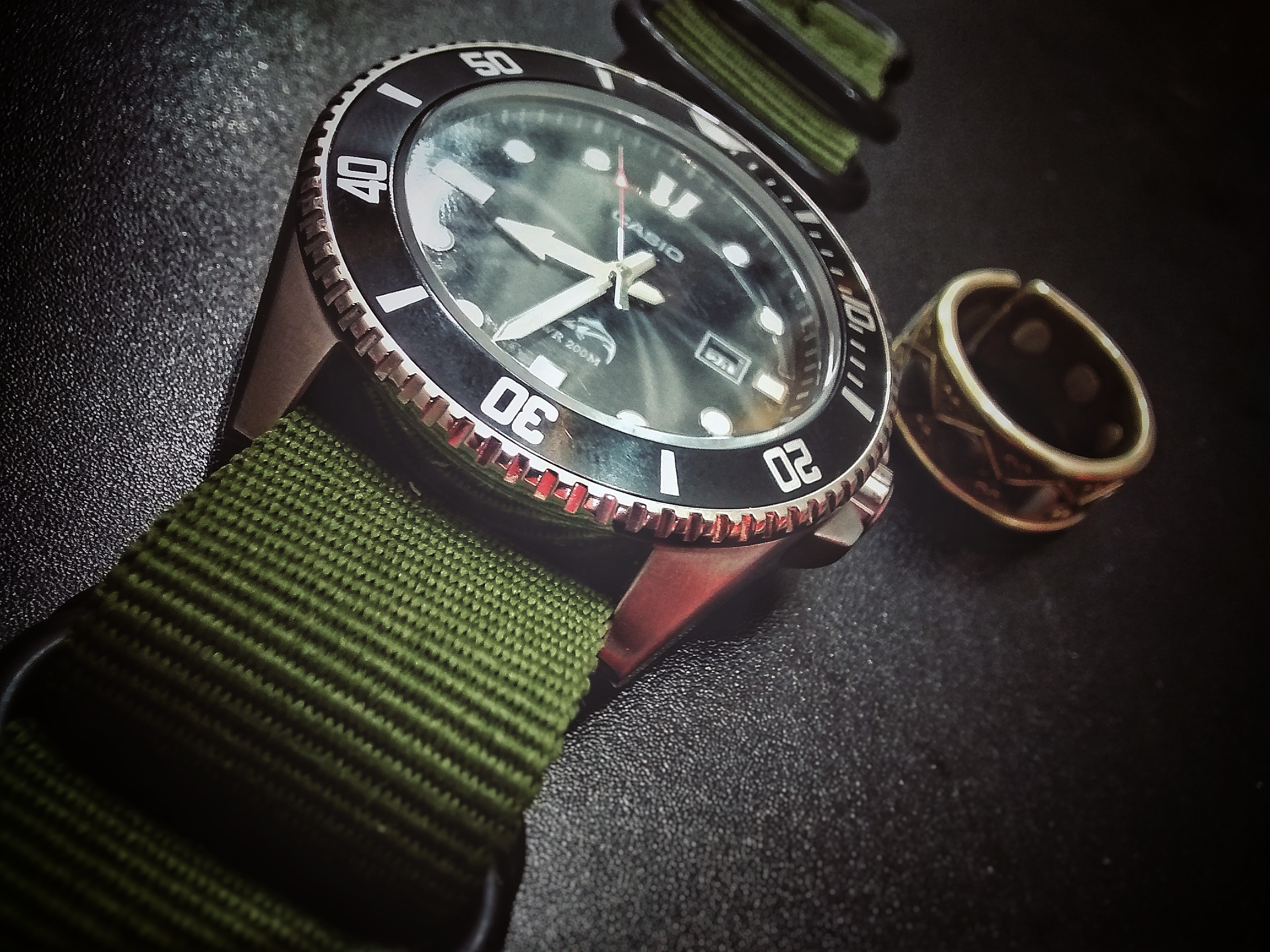 The classic Duro, one of the best value for money divers out there : r/casio